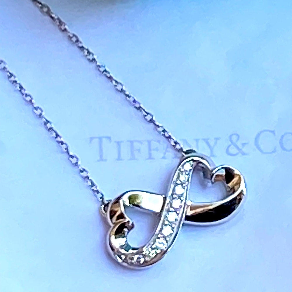 💰sold💰Tiffany 18 wGold Diamond Infinity Necklace